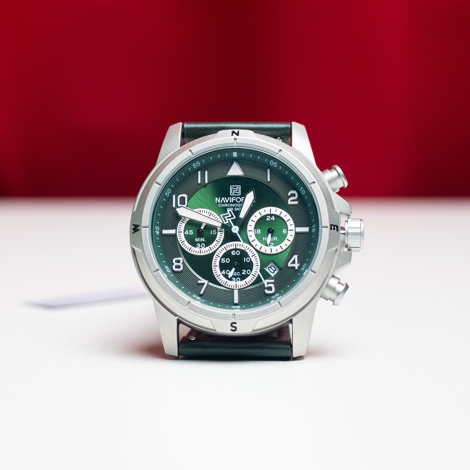 NAVIFORCE NF-8077 Men's Green Chronograph Leather Watch
